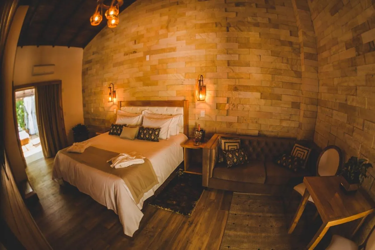 Discovery Canyon Praia Grande  Guest house