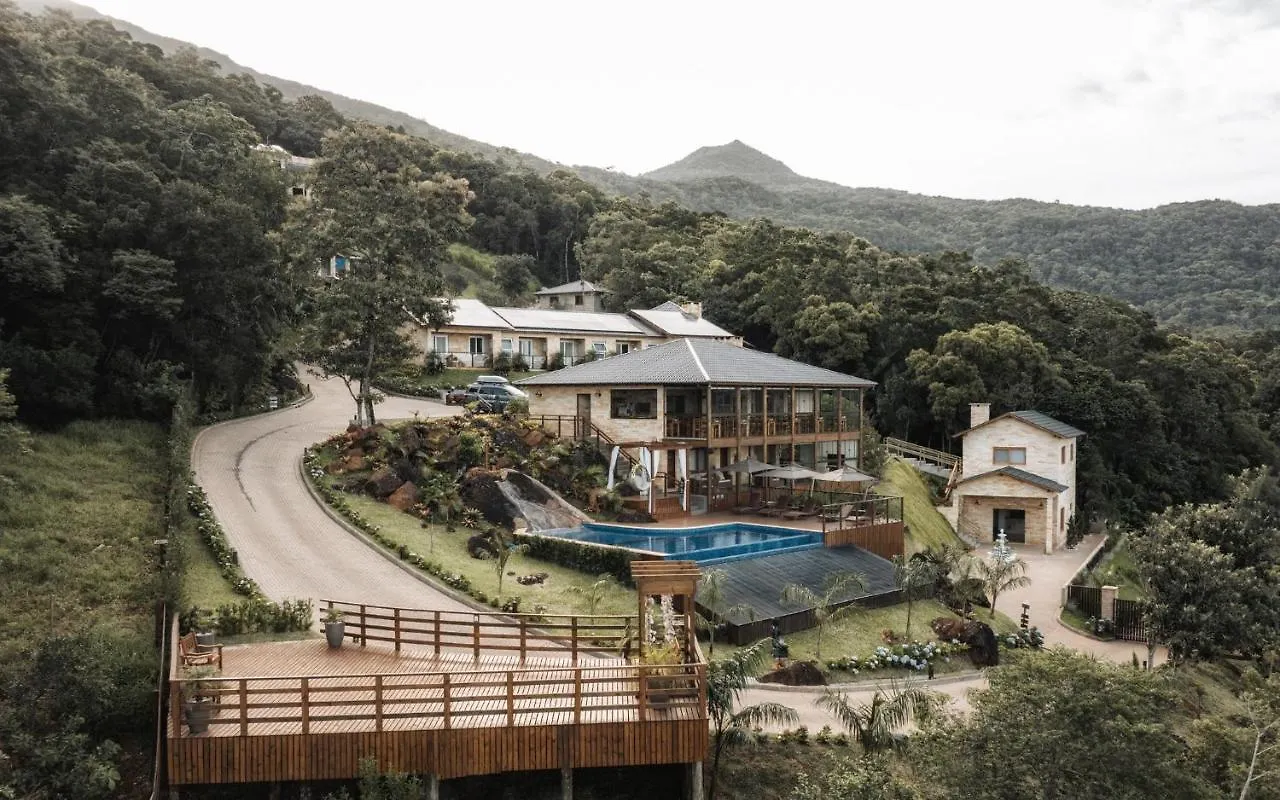 Guest house Discovery Canyon Praia Grande