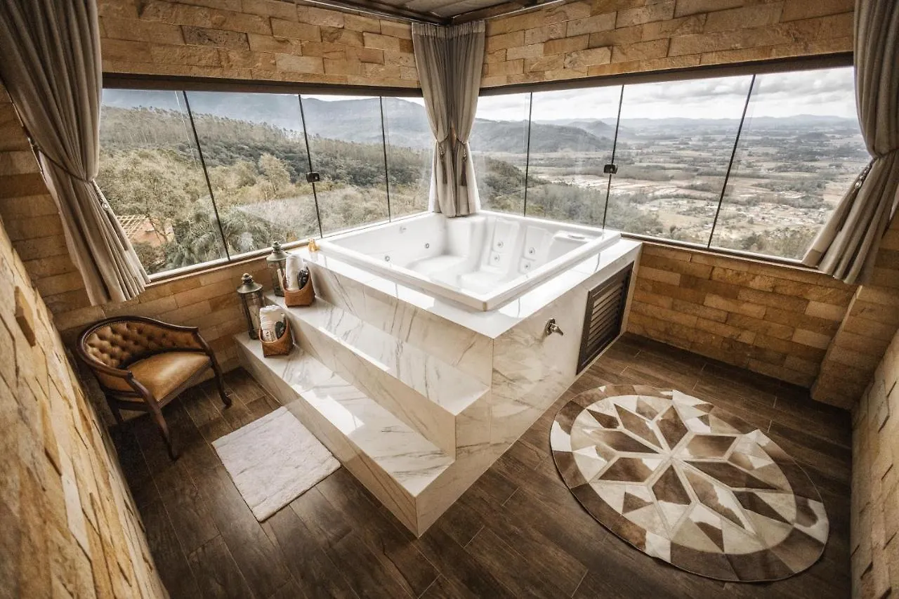 Discovery Canyon Praia Grande
